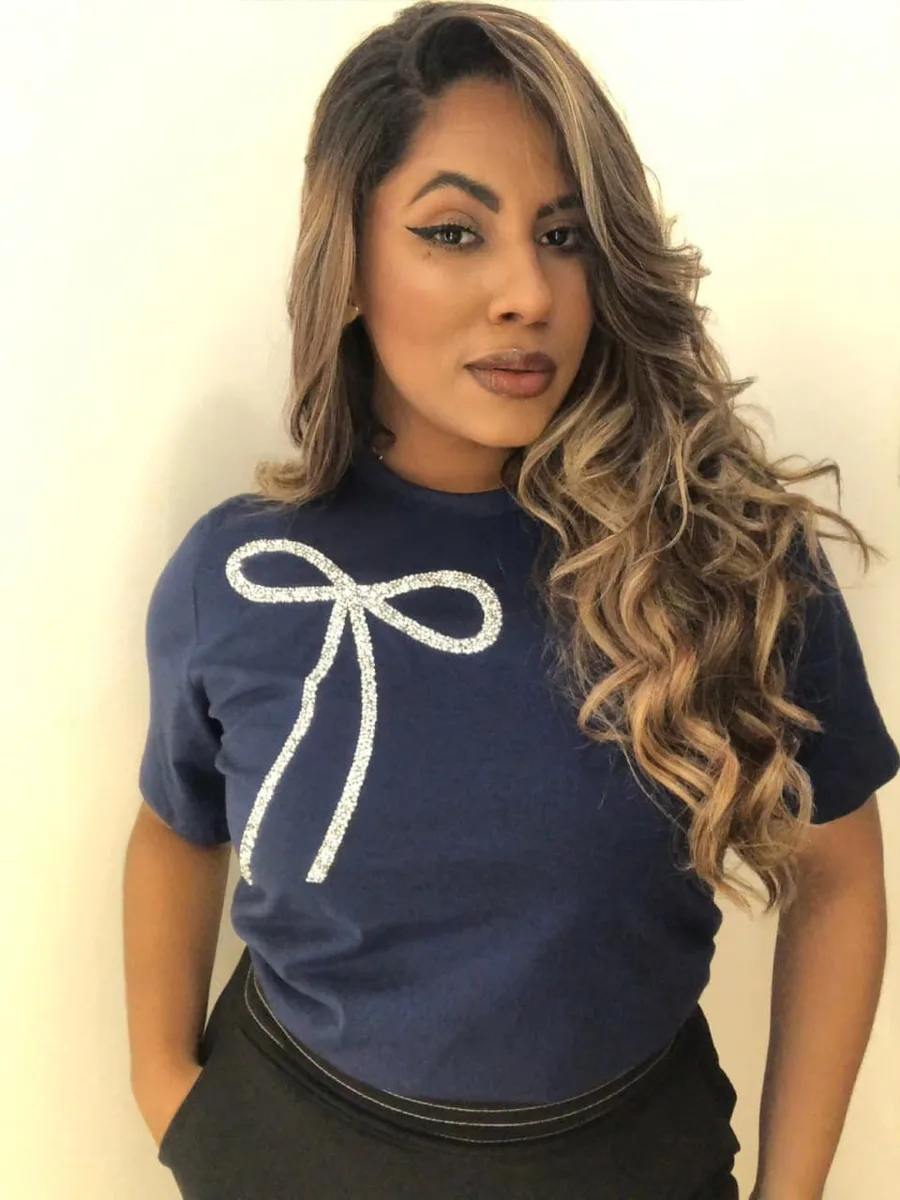 T-SHIRT LAÇO CERES MEL